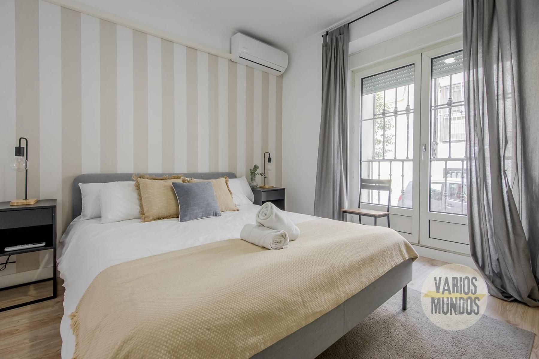 Nuevo Apt De 9Pax En La Cava Alta Centro De Madrid E1 Luaran gambar